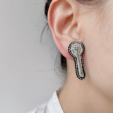 monotone*【earphones】