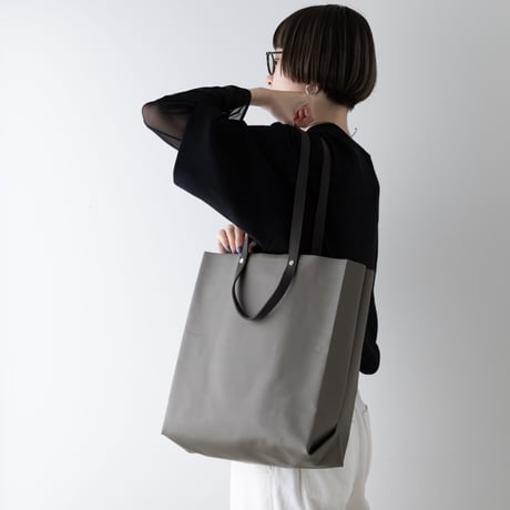 TWIST-SHOPPER Medium #GRAY × MARINE BLUE