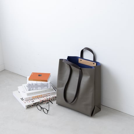 TWIST-SHOPPER Medium #GRAY × MARINE BLUE