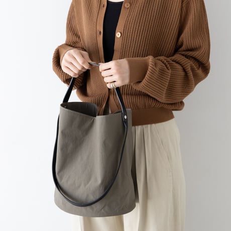 TWIST-BUCKET Medium #CAMEL