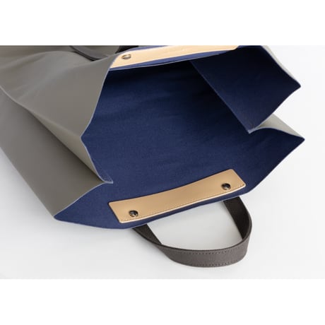 TWIST-SHOPPER Medium #GRAY × MARINE BLUE