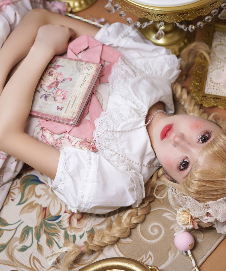 60deb29759a26c440888d9a3