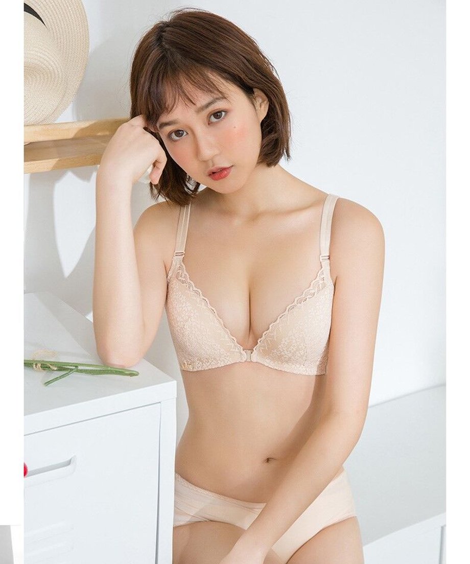 608d529e047a9d6ea9290184