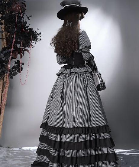 VantablackStudio / Wednesday Addams ゴシック SK, 姫袖ブラウス  [LO1401]