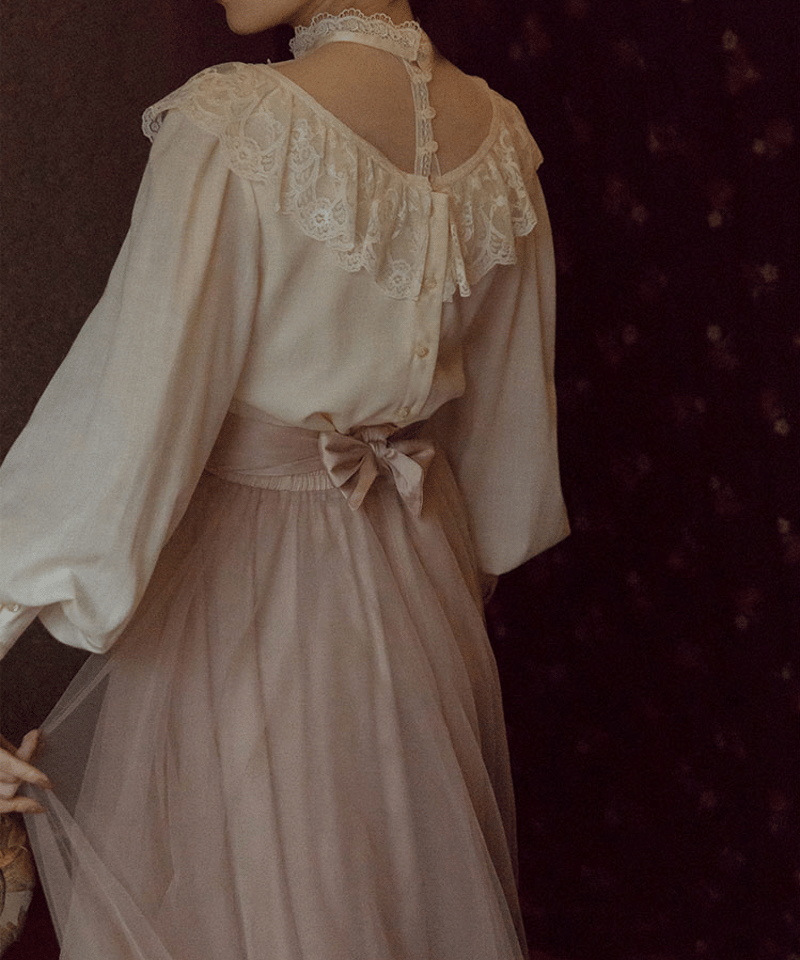 アイボリー アンティーク風 レーススタンドカラー ロングカフス