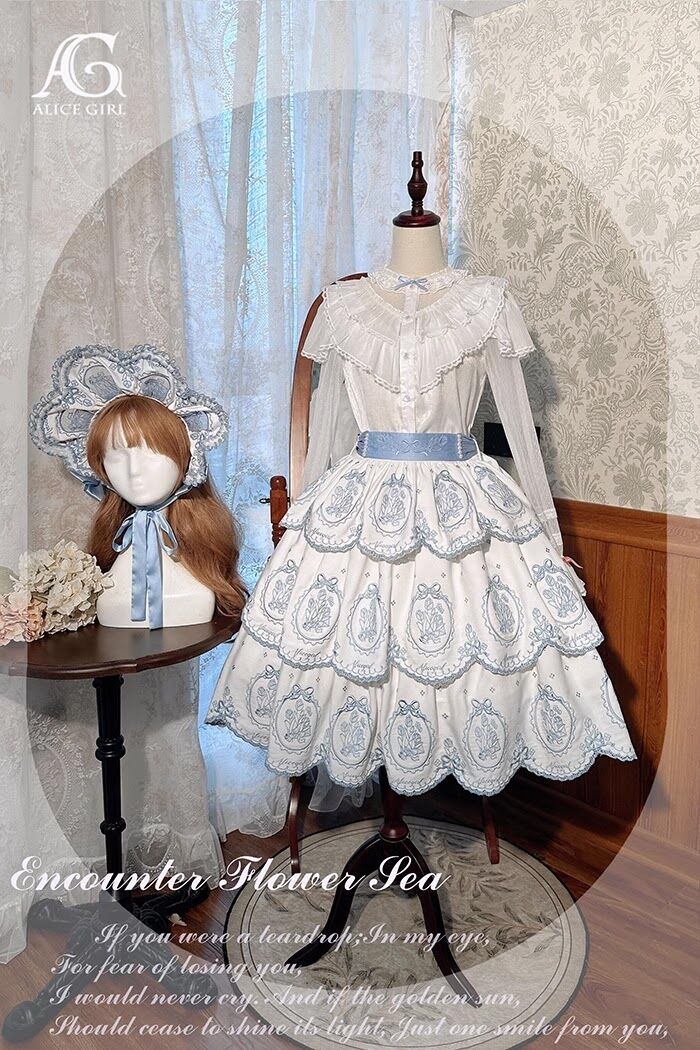 Alice Girl / チューリップ刺繍三段スカート・ブラウス [LO   Ros