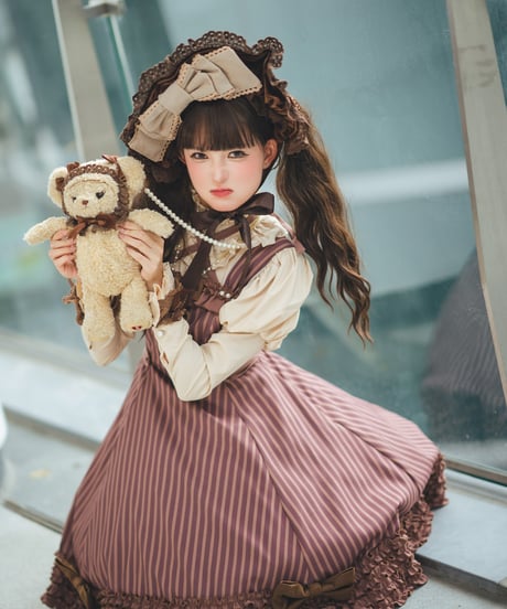 Miss Point / Classical Chocolate JSK [LO1227]