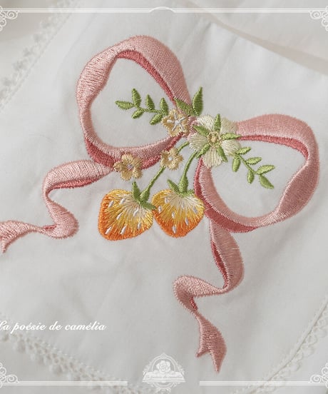 la poésie de camélia いちご 刺繍ロリィタ 刺繍エプロン [LO474]