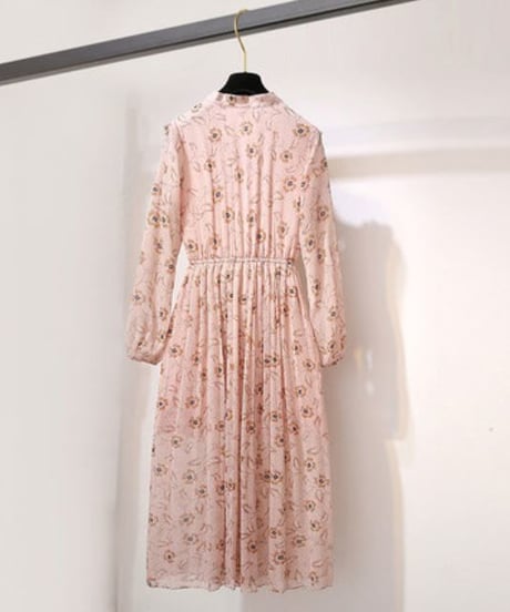 ピンク 二重にプリーツフリルを胸元にあしらった ボウタイ シフォン プリーツスカート ワンピース XL [OP157]