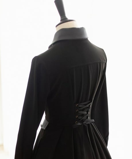 Forest Wardrobe 杉の森 ケープ付きコートワンピース [LO935]