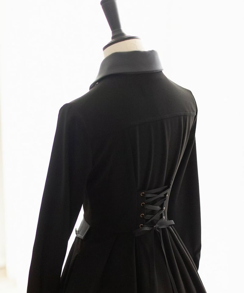 Forest Wardrobe 杉の森 ケープ付きコートワンピース [LO935] | Ros