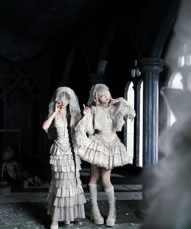 with PUJI Letter and Poetry / 擬体人形—月祷のドール ゴシック