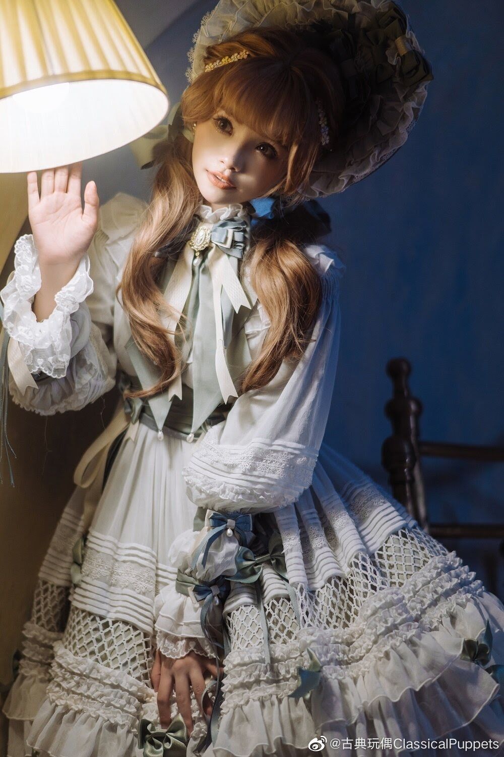 Classical Puppets 少女人形 十女 The Dolly Girl 植物園バージ