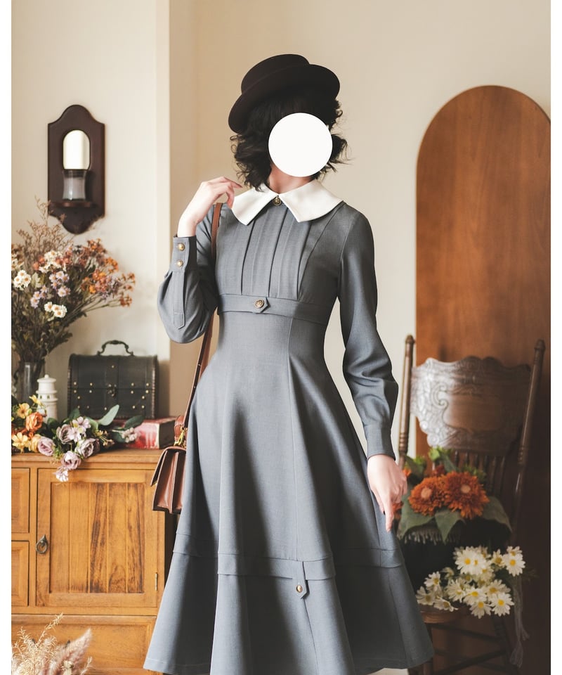 Forest Wardrobe 森林のアンティークチェスト ケープ付きワンピース