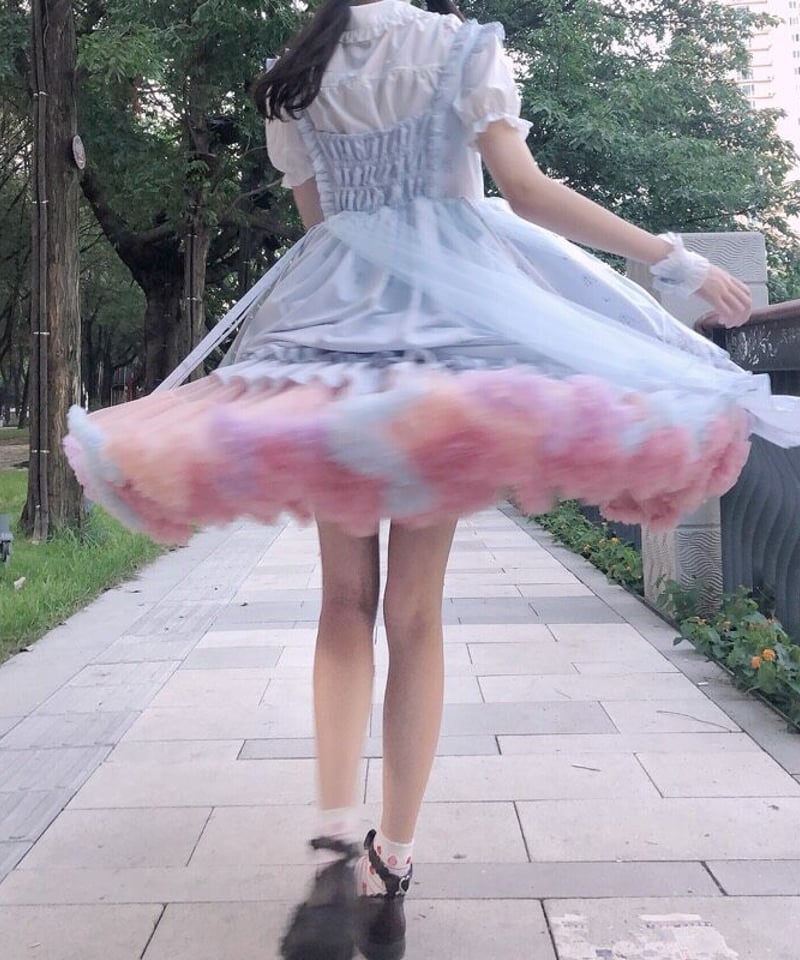 虹色 リバーシブル ふわふわパニエ 50cm丈 [LO489] | Roses on the