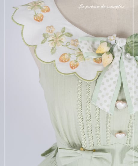 la poésie de camélia いちご 刺繍ロリィタ 胸元リボンブローチ[LO474]