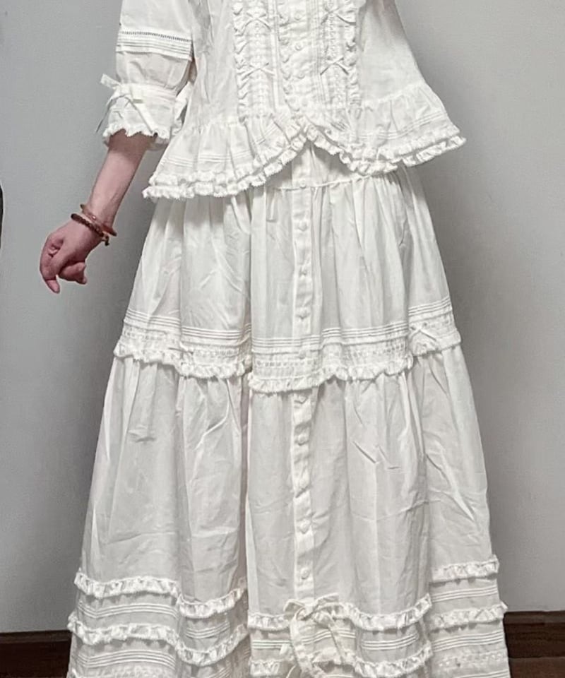 ロリィタノイロォゼ　Lilie Amazon.co.jp: Dolores ロリィタノイロォゼ ロリータノイローゼ