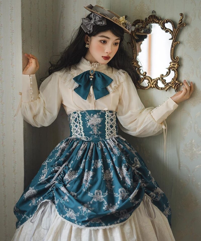 Miss Point アンティークフラワーウォール ロリィタドレス