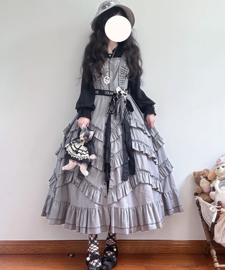 VantablackStudio / ごまグレー ワイドプリーツ ティアードJSK [LO1534]