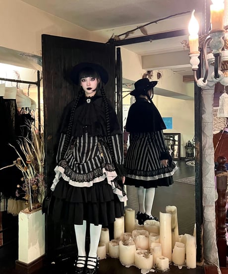 Miss Point / Point Manor クラシックロリィタ 黒白ストライプSP版 長袖ワンピース、コルセットスカート  [LO622]