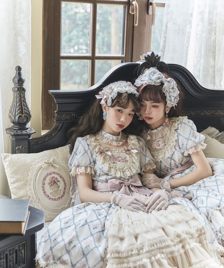 Moon River Lolita 秘密のばら園 スクエアカラーI型 ワンピース [LO448]