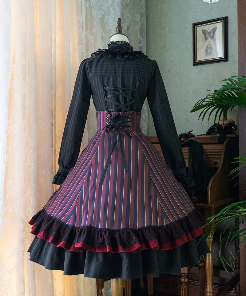 MRコルセット 紫と黒のスカート 177626866.jpg?cmsp_timestamp=