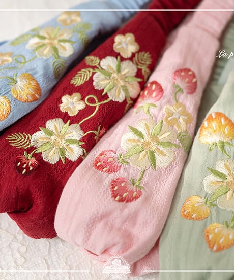la poésie de camélia いちご 刺繍ロリィタ 刺繍ベルト・三角巾・ヘアバンド[LO474]