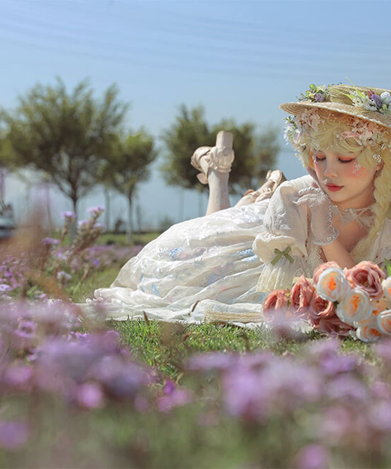 希少✨ジャンバティスタヴァリ 総刺繍 ひざ丈ワンピース