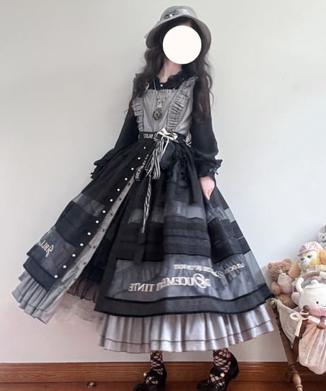 VantablackStudio / ごまグレー ワイドプリーツ ティアードJSK [LO1534]