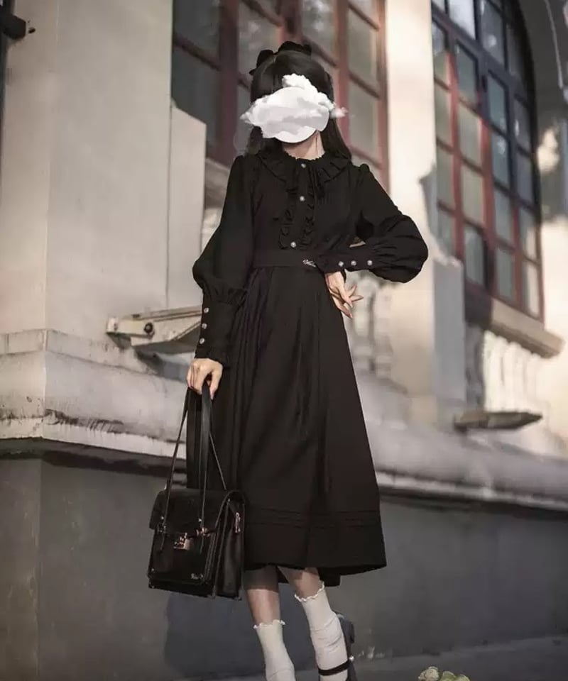 胡桃木JK / フィアーミーズ 黒赤レトロ エレガントワンピース