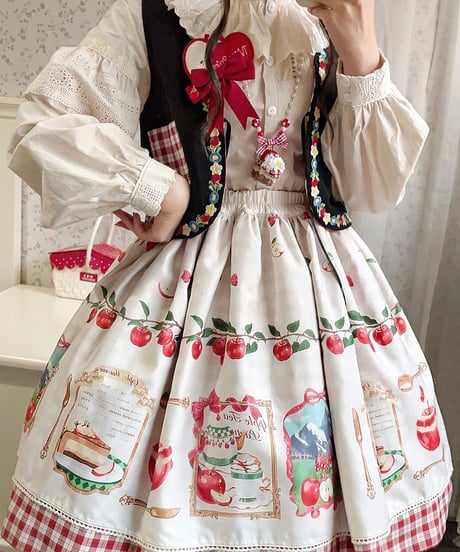 Miss Point りんご園 バイエルン風ロリィタドレス リバーシブルスカート、フリルブラウス、リバーシブルベスト [LO942]