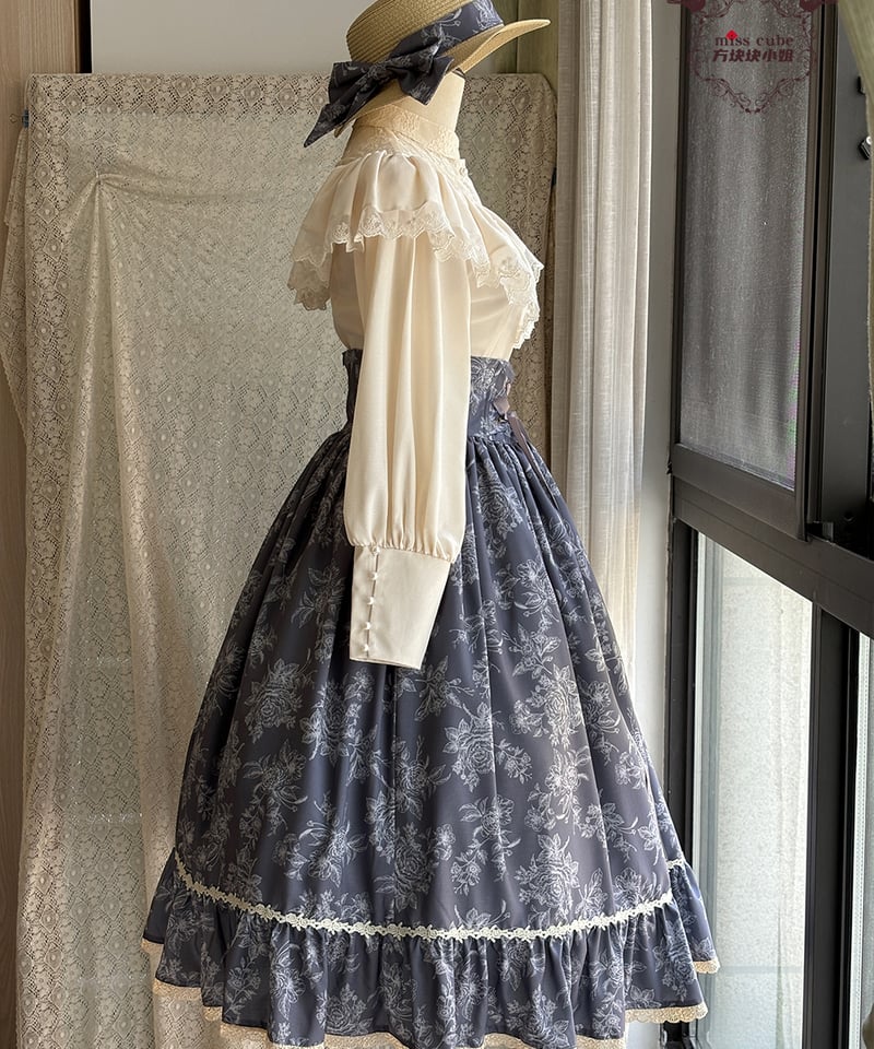 Miss Cube / 素描野ばら コルセットスカート [LO1185] | Roses on