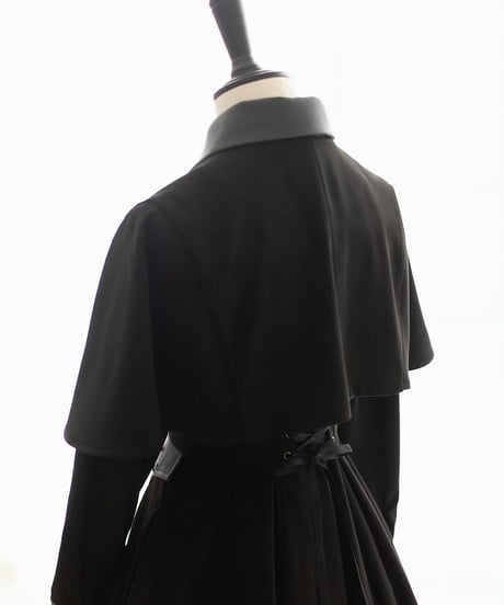 Forest Wardrobe 杉の森 ケープ付きコートワンピース [LO935]