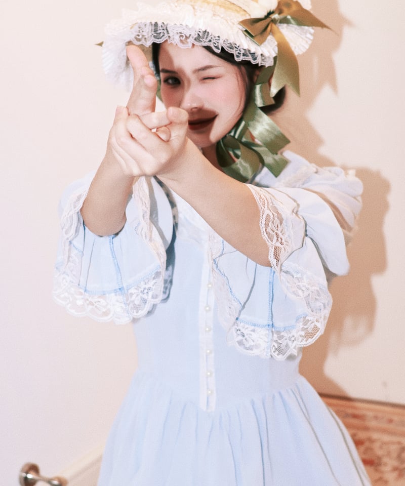希少✨レア【美品】ヴィヴィアン ワンピース アンティークレター風プリント オーブ ヴィヴィアンウエストウッド 中古 / フェルトオーブスウェット