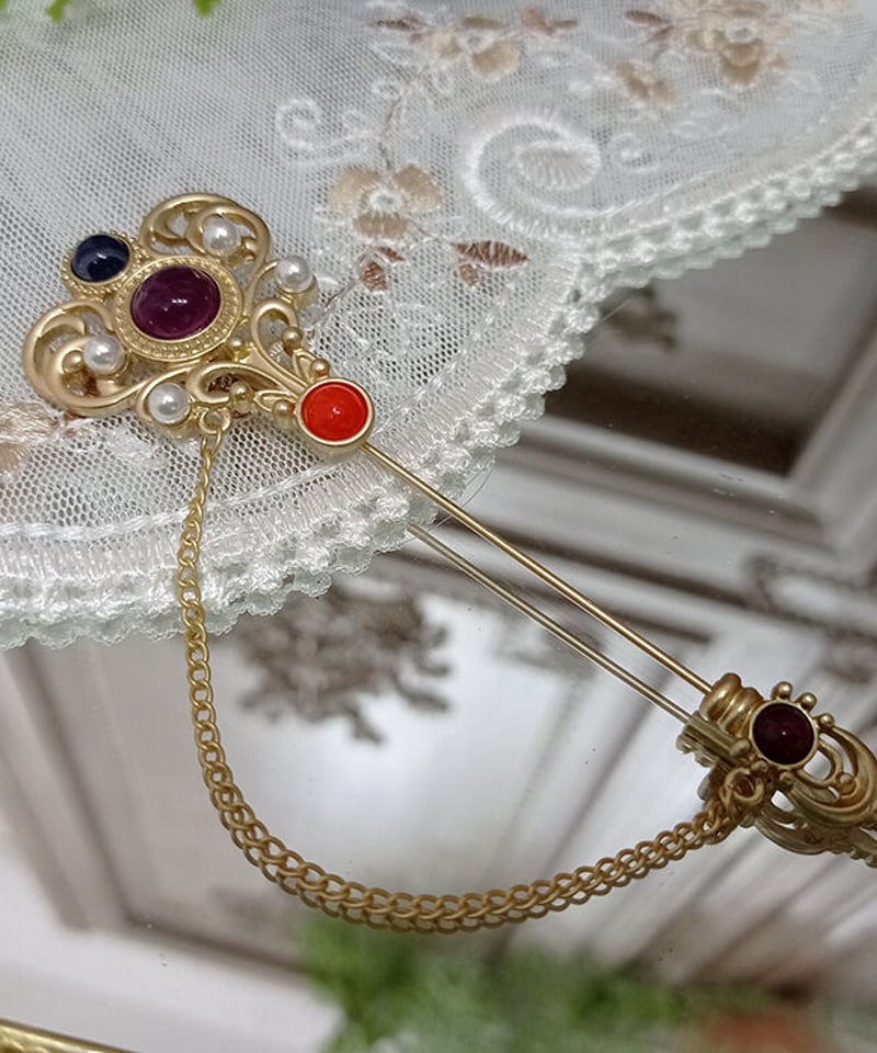 ＳＯＬＤ　　ハンドメイド　ブローチ　ロリータが大好きな方に〜＊ SEASONZ PUJIオリジナル ゴスロリ アクセサリー ロウソク リボン 燭台