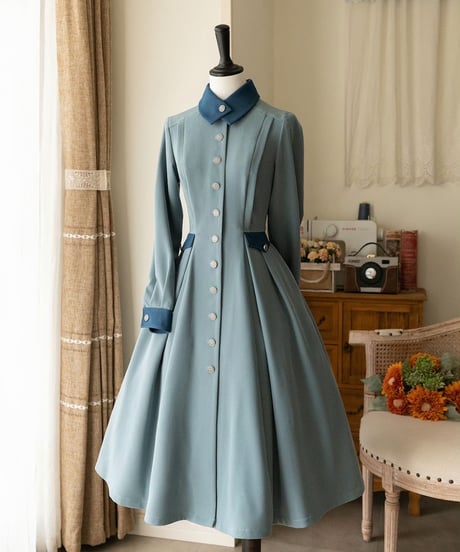 Forest Wardrobe 杉の森 ケープ付きコートワンピース [LO935]