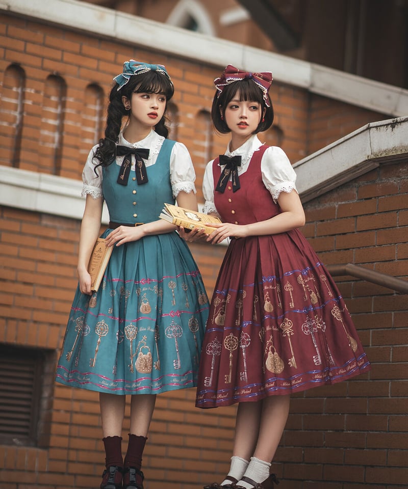 AntiqueFlowerWall ジャンパースカート(Miss Point) AntiqueFlowerWall ジャンパースカート(Miss Point) - メルカリ
