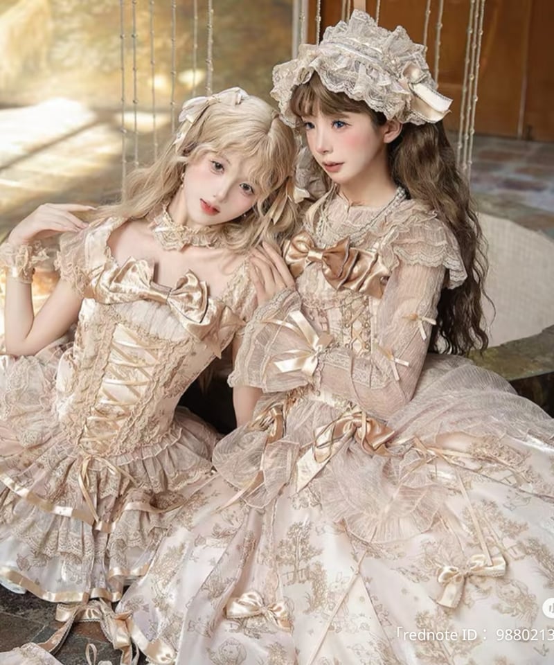 vrisko 購入 フランス アンティーク 教会服 レース リペア済 レア vrisko 購入 フランス アンティーク 教会服 レース リペア済