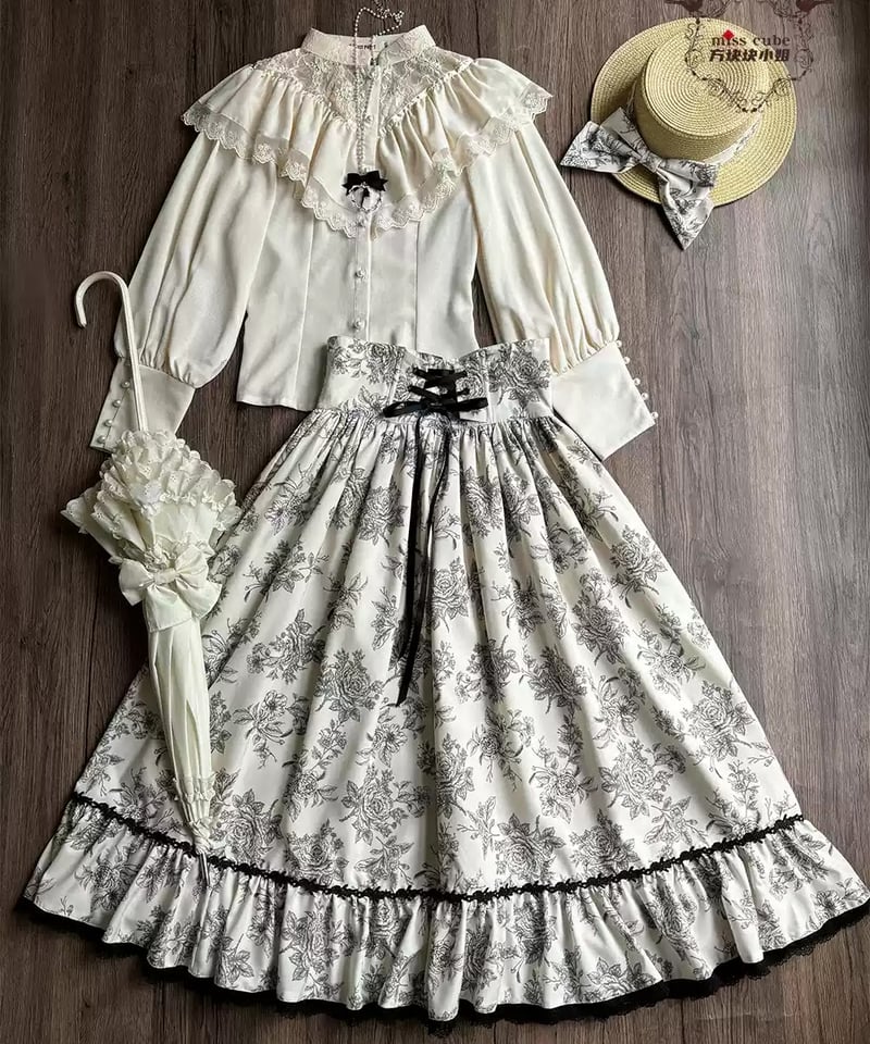 Miss Cube / 素描野ばら コルセットスカート [LO1185] | Roses on