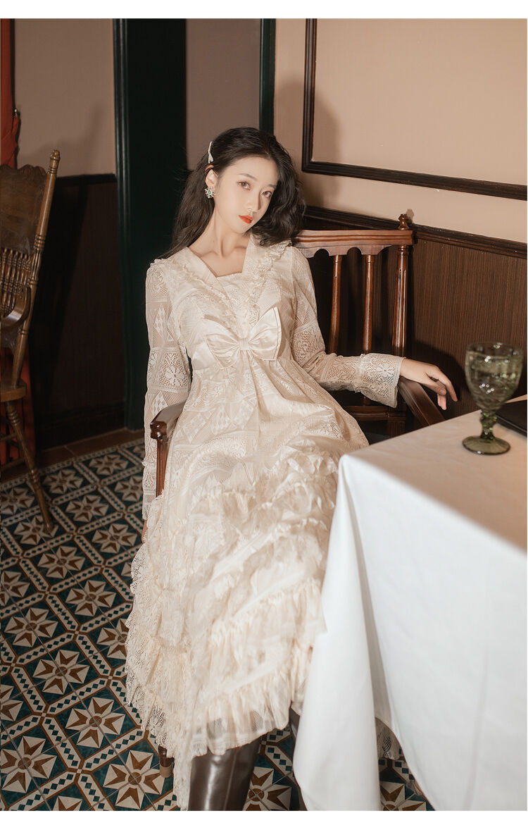 レース×フレンチリッチ✭アプリコットロングワンピース✭デートや女子会に最適♪ レース×フレンチリッチ✭アプリコットロングワンピース✭デート