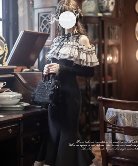 CATEGORY 胡桃木 原创设计 (Walnut) | Roses on the Roof