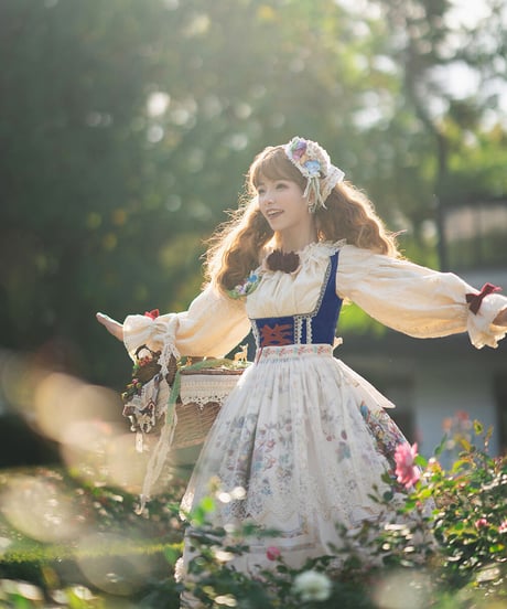 Miss Point 豊作賛歌 バイエルン風 レース刺繡エプロン [LO390]