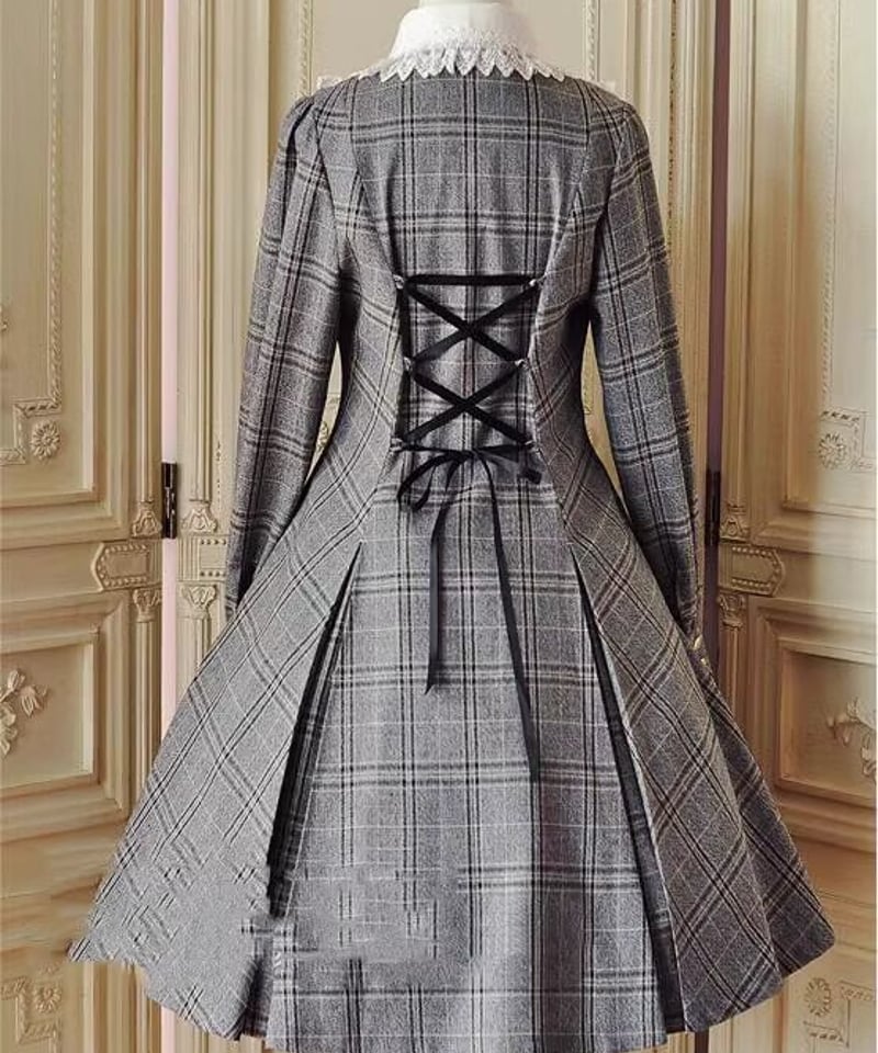 ＊オーダーページ＊ スクエアフリルワンピース リバティ ハンドメイド オーダーページ＊ スクエアフリルワンピース リバティ