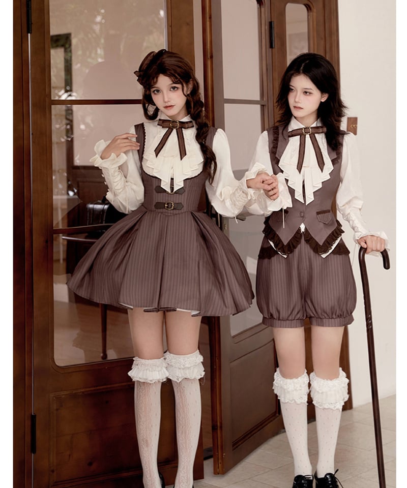 英国製＞優雅トールペイントのバラたち♪ロマンチックなジュエリー