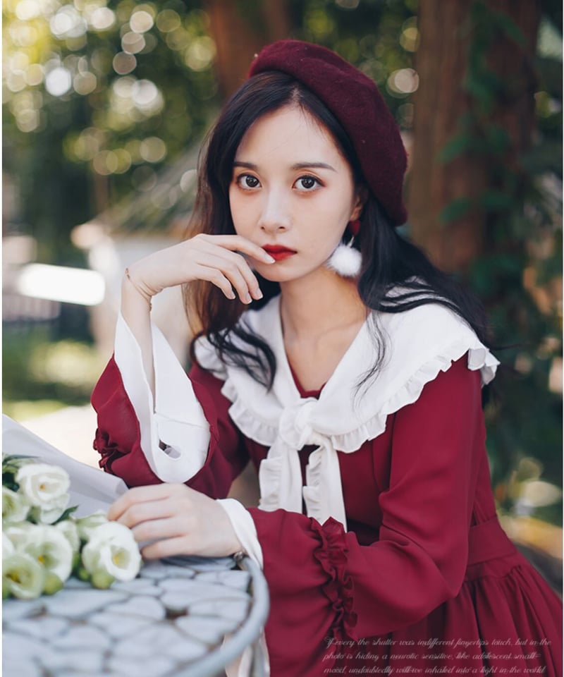 レッド 大きな白いフリルのセーラー風ドールカラー シフォンロング