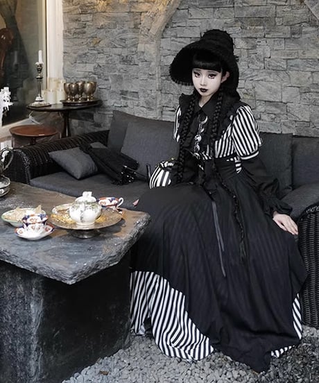 VantablackStudio / Wednesday Addams Manor ゴシック SK, ブラウス, ジャケット [LO919]