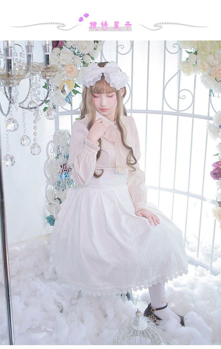 【morphose】リボンとパフスリーブが可愛いホワイトロリータドレス おおきなリボンタイつき フリルの長袖パフスリーブ ロリータ ブラウス