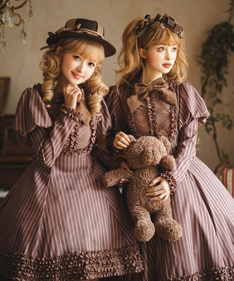 CATEGORY ゴシック | Roses on the Roof ~ロリィタ&クラシック CATEGORY ゴシック | Roses on the Roof ~ロリィタ&クラシック
