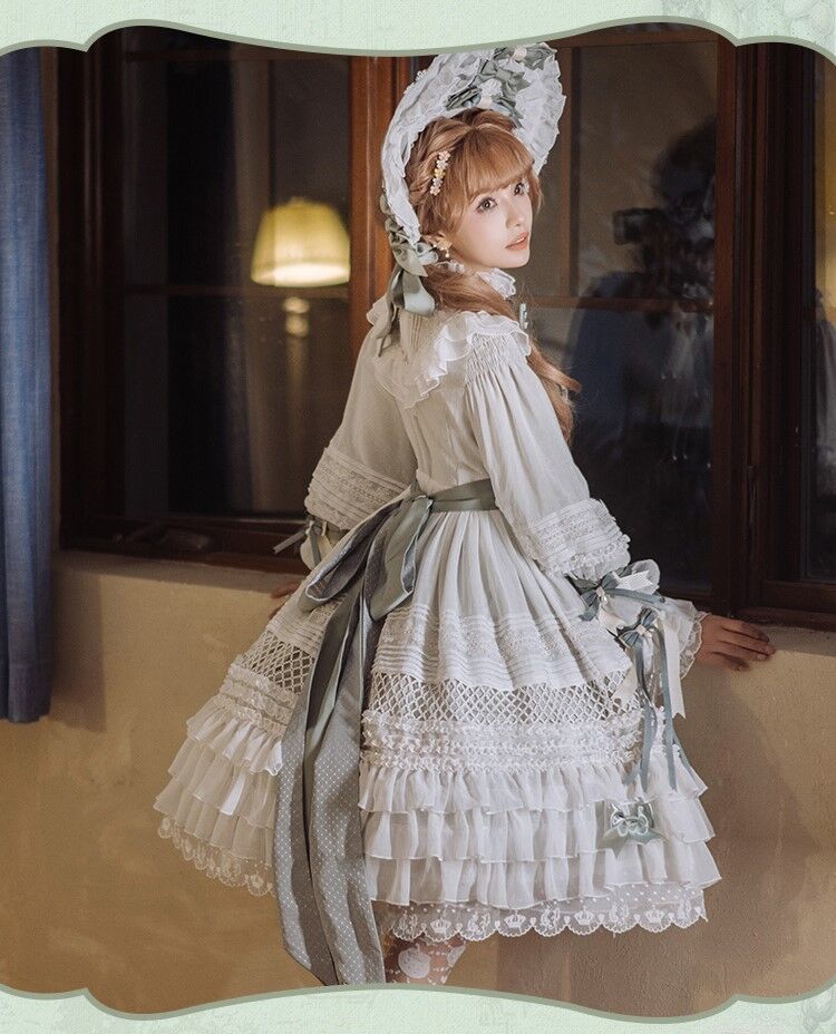 Classical Puppets 少女人形 十女 The Dolly Girl 植物園バージ