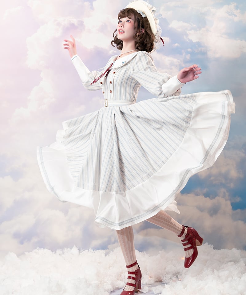 希少MINATONO TENRANKAI 宇宙船柄ワンピース　共布ベルト付き 希少MINATONO TENRANKAI 宇宙船柄ワンピース 共布ベルト付き